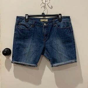 blue jean shorts
